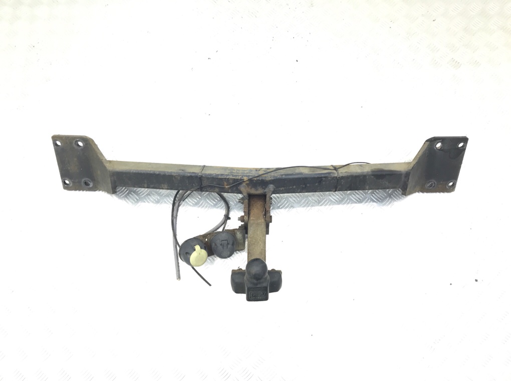 Прицепное устройство (фаркоп) для Volkswagen Touareg, 2005 г. 2.5 TDi дизель б/у — фото 2