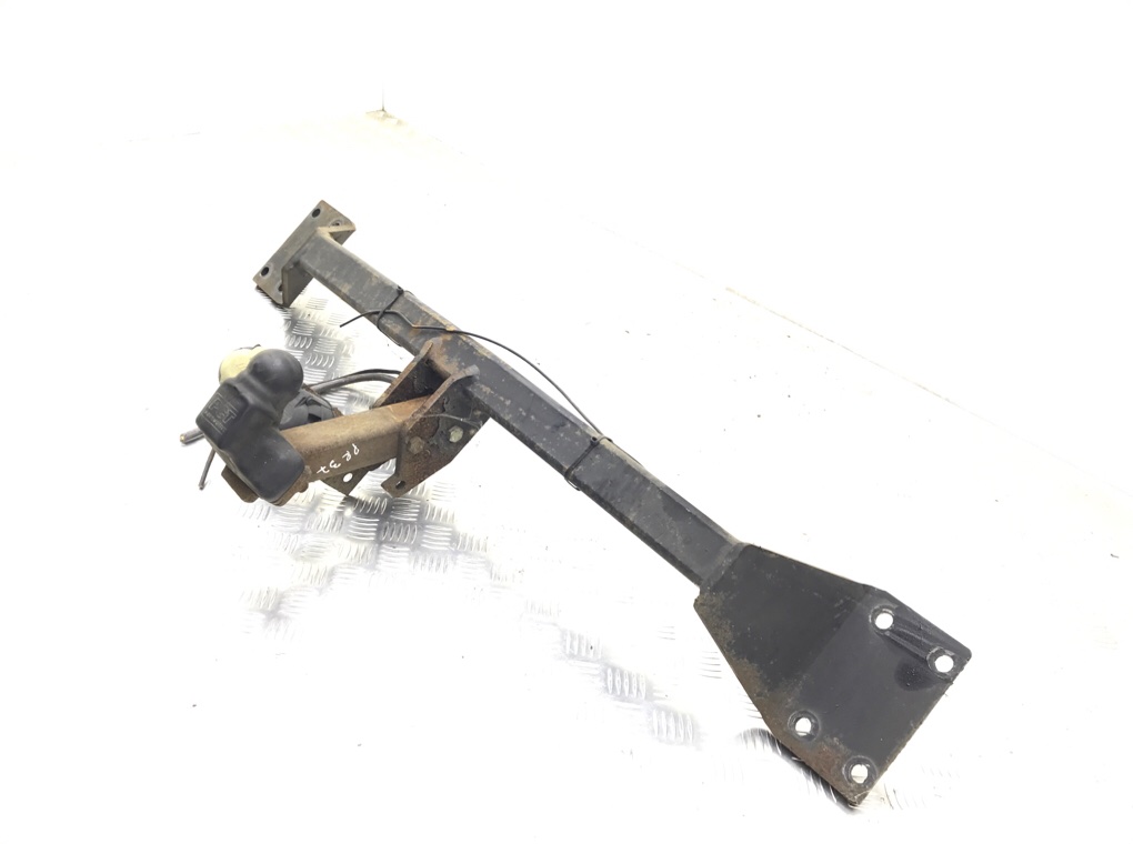 Прицепное устройство (фаркоп) для Volkswagen Touareg, 2005 г. 2.5 TDi дизель б/у — фото 4