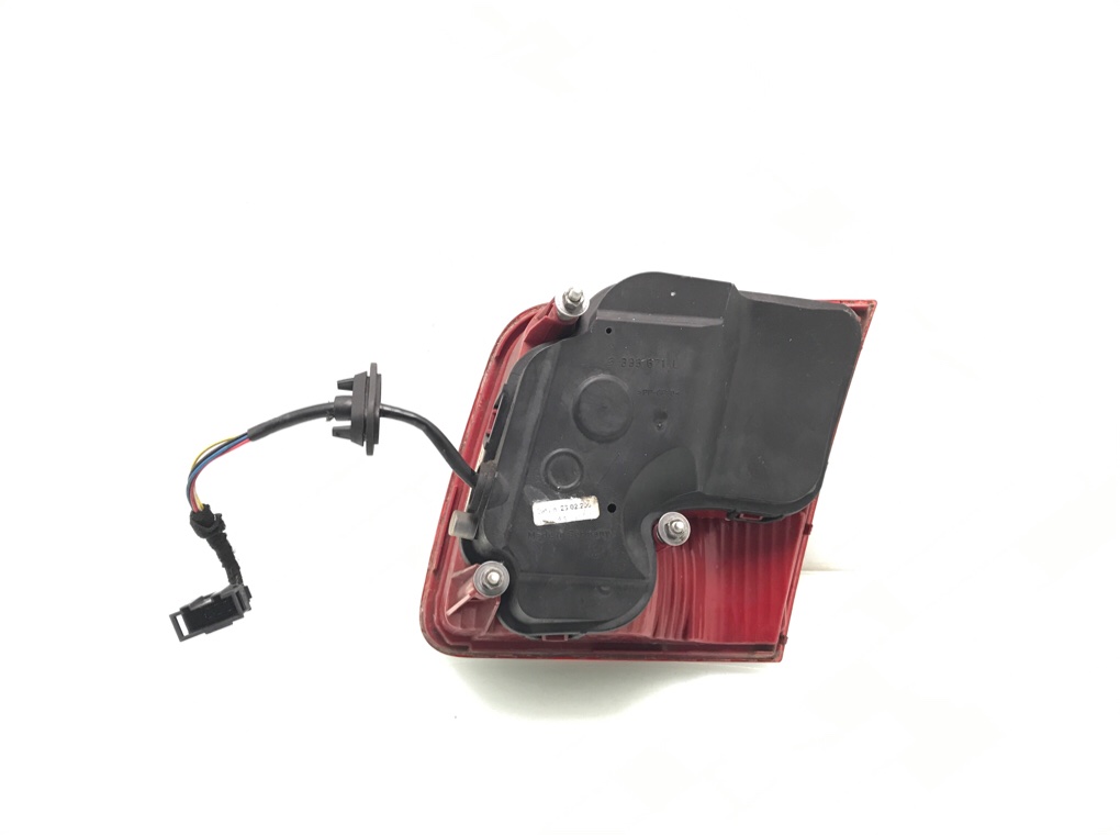 Фонарь крышки багажника левый для Audi A8, 2007 г. 3.0 TDi дизель б/у — фото 4