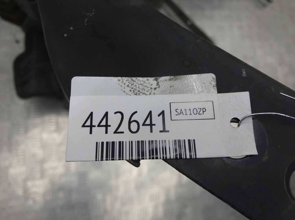Панель передняя (телевизор) для Nissan Qashqai+2, 2011 г. 1.5 DCi дизель б/у — фото 7
