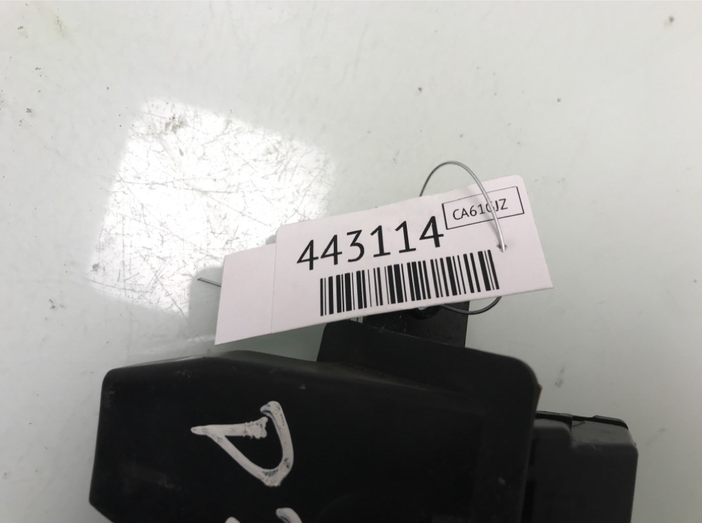 Замок багажника для Ford Fiesta, 2012 г. 1.6 i бензин б/у — фото 6