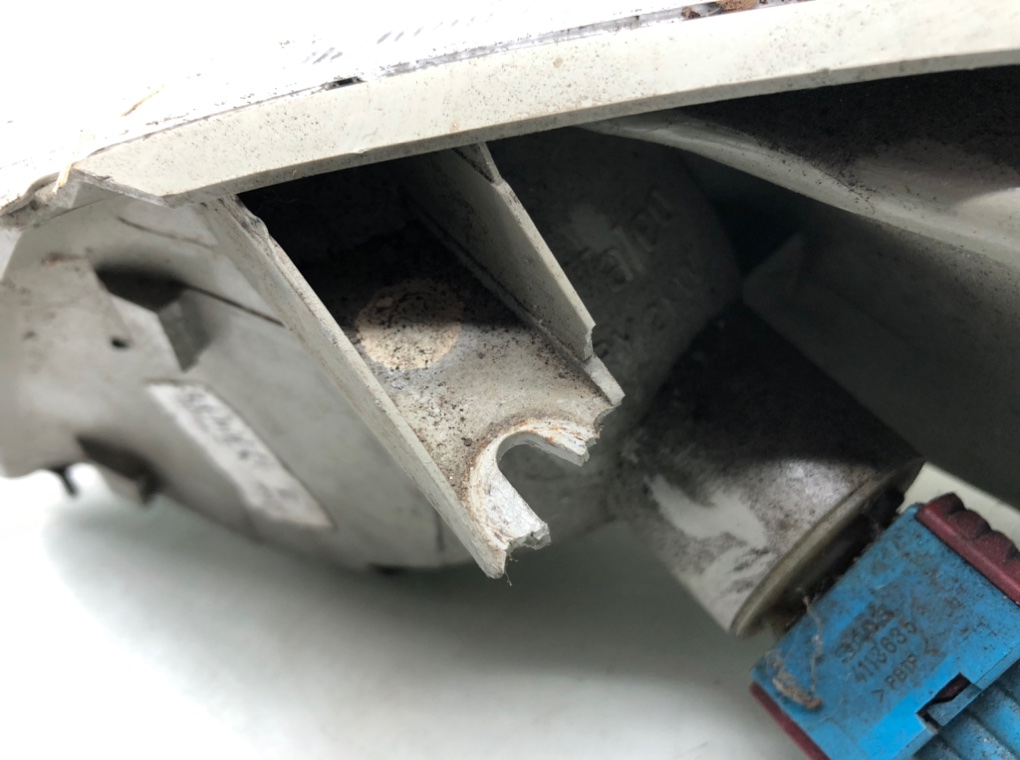 Поворотник правый для Saab 9-5, 2000 г. 2.0 Ti бензин б/у — фото 7
