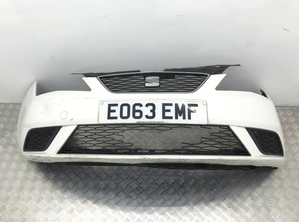 Бампер передний для Seat Ibiza, 2013 г. 1.2 TDi дизель б/у