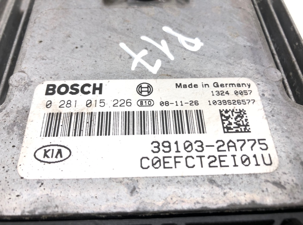 Блок управления двигателем для Kia Ceed, 2009 г. 1.6 CRDi дизель б/у — фото 5