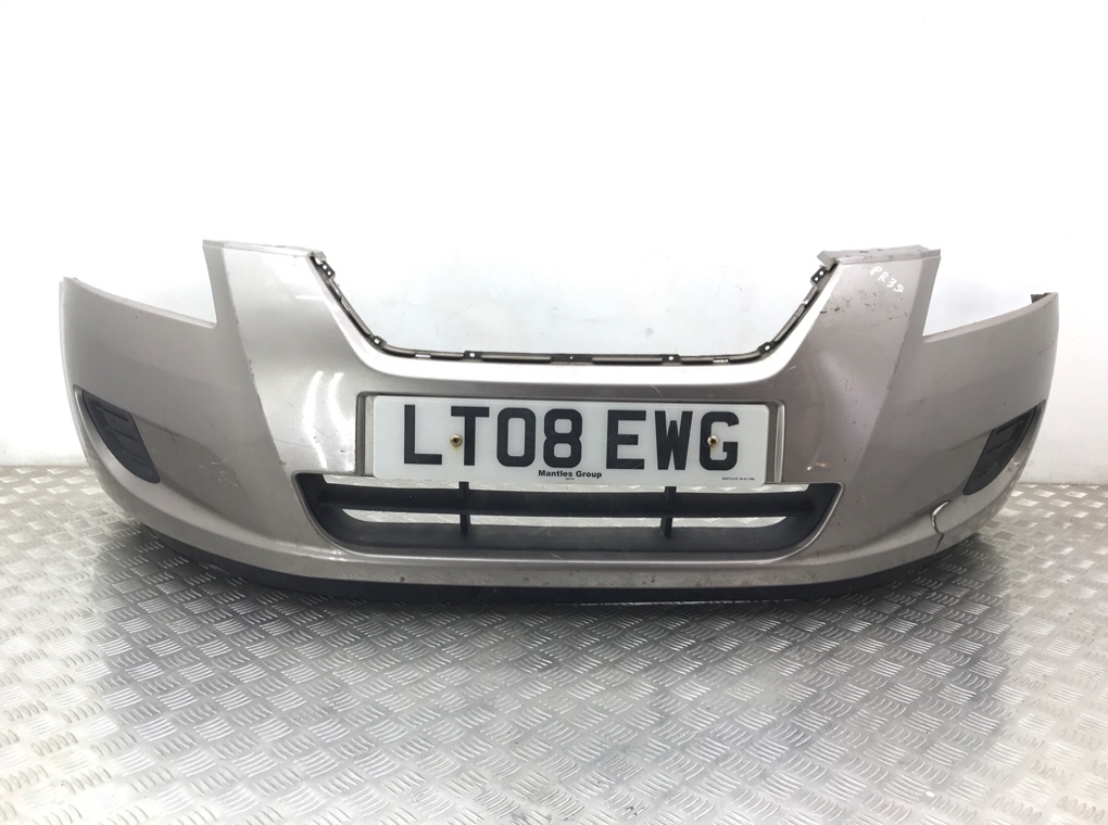 Бампер передний для Kia Ceed, 2008 г. 1.4 i бензин б/у