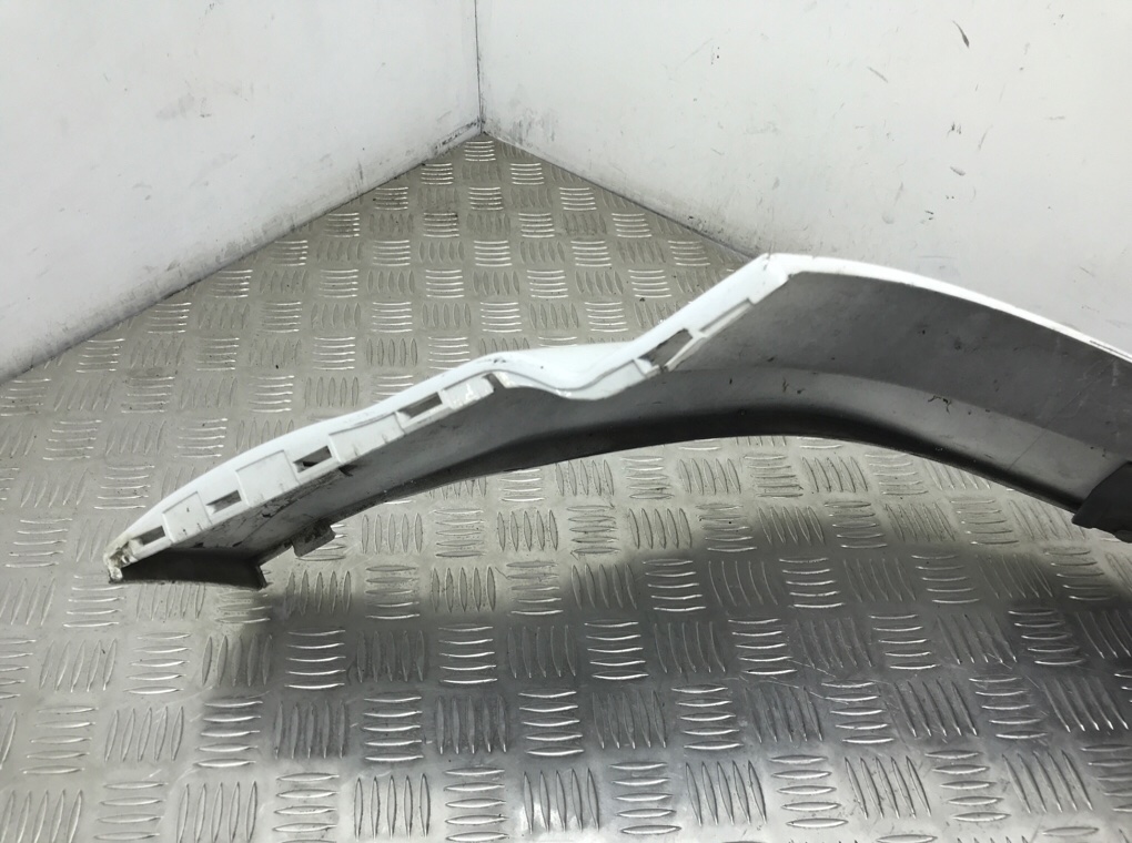 Решетка радиатора для Opel Vivaro, 2008 г. 2.0 CDTi дизель б/у — фото 7