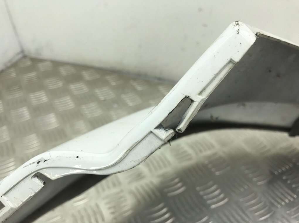 Решетка радиатора для Opel Vivaro, 2008 г. 2.0 CDTi дизель б/у — фото 8