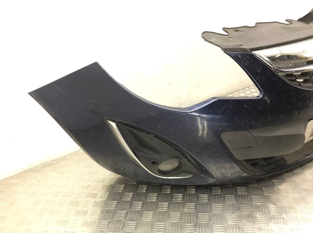 Бампер передний для Opel Corsa, 2011 г. 1.3 CDTi дизель б/у — фото 3