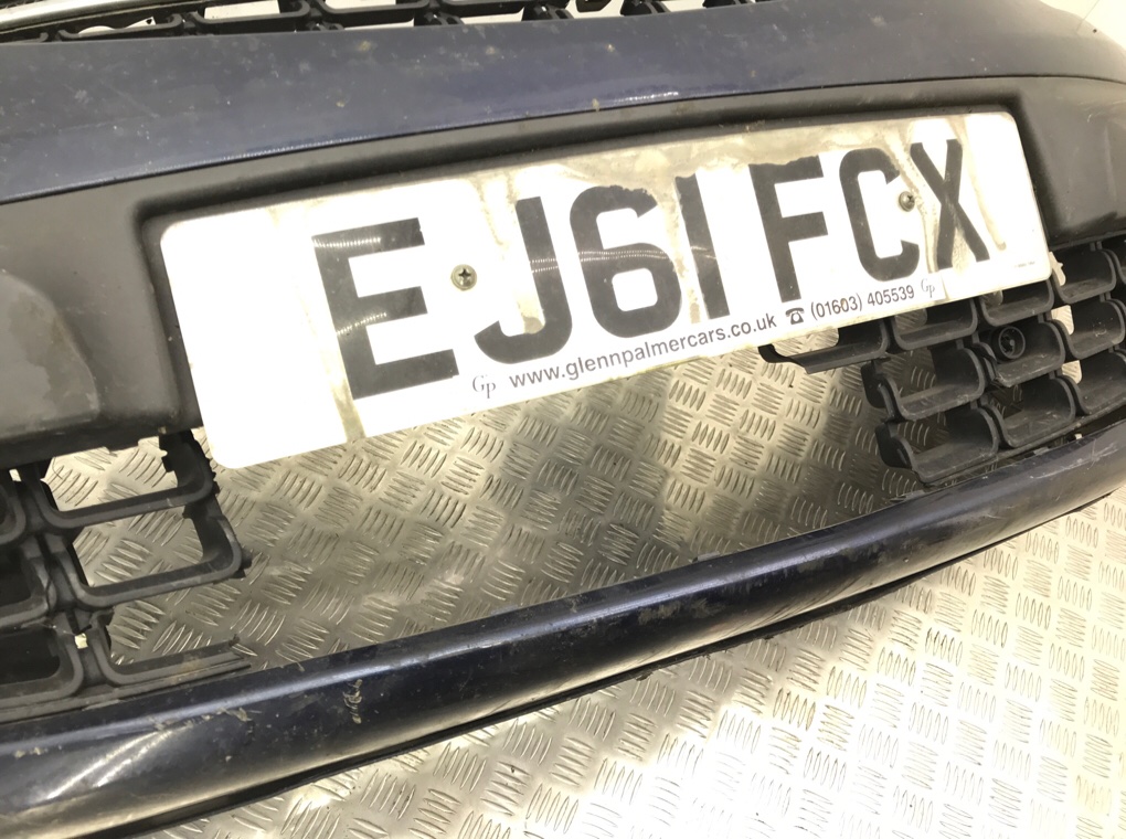 Бампер передний для Opel Corsa, 2011 г. 1.3 CDTi дизель б/у — фото 9