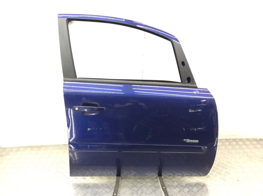Дверь передняя правая для Opel Zafira, 2008 г. 1.8 i бензин б/у