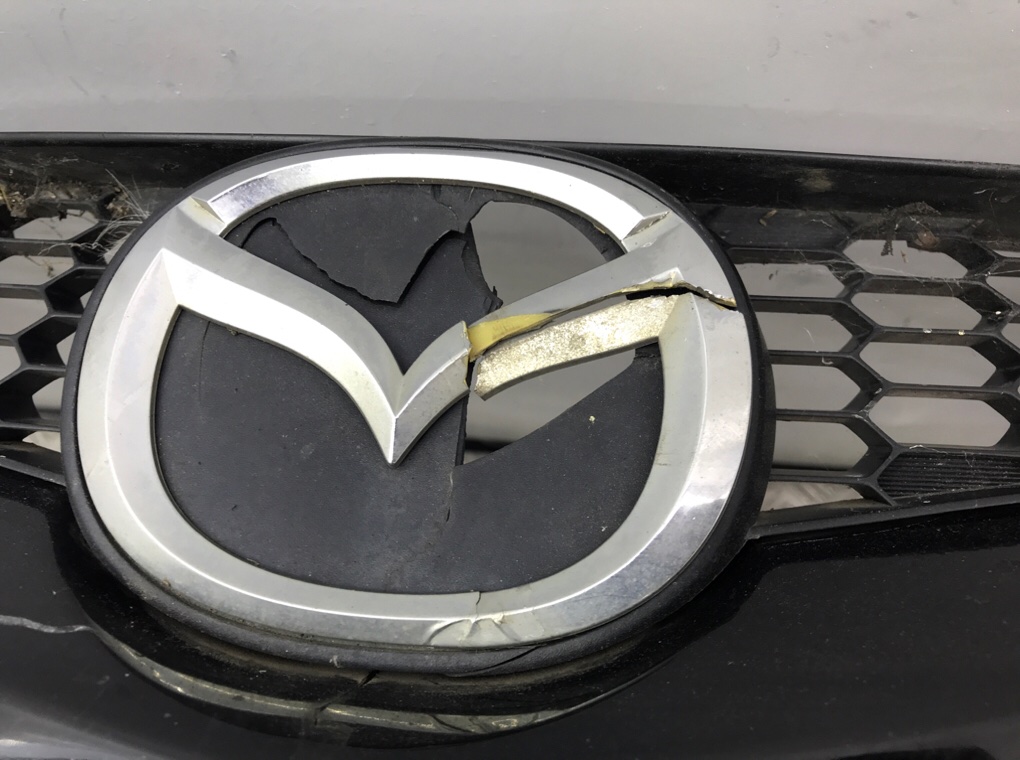 Бампер передний для Mazda 2, 2008 г. 1.3 i бензин б/у — фото 8