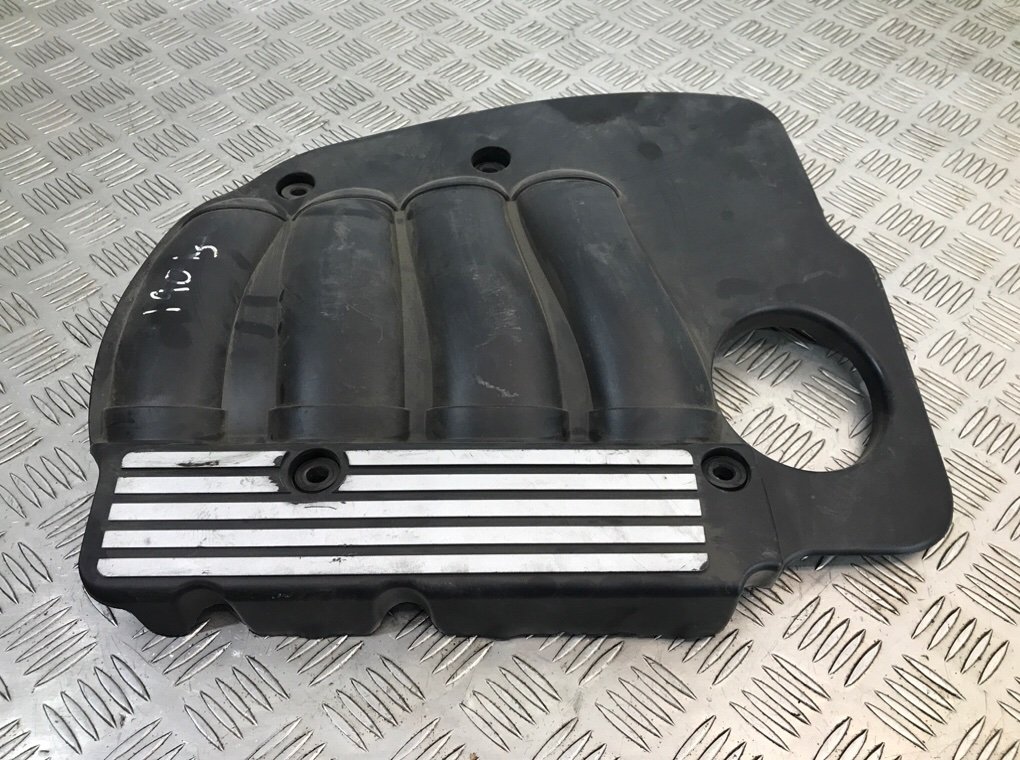 Декоративная крышка двигателя для BMW 3 E90/E91/E92/E93, 2005 г. 2.0 i бензин б/у — фото 4