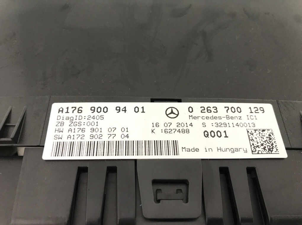 Щиток приборов (приборная панель) для Mercedes A W176, 2014 г. 2.2 CDi дизель б/у — фото 6