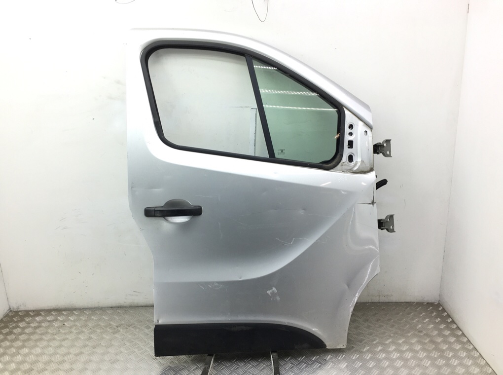 Дверь передняя правая для Renault Trafic, 2015 г. 1.6 CDTI дизель б/у