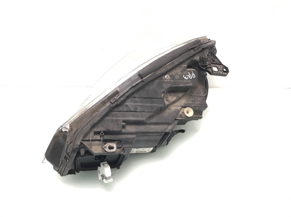 Фара правая для Mercedes A W176, 2014 г. 2.2 CDi дизель б/у — фото 2