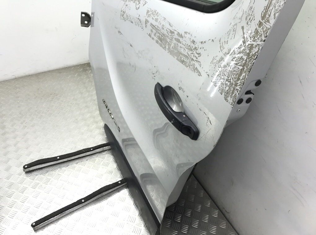 Дверь передняя левая для Renault Trafic, 2015 г. 1.6 CDTI дизель б/у — фото 2