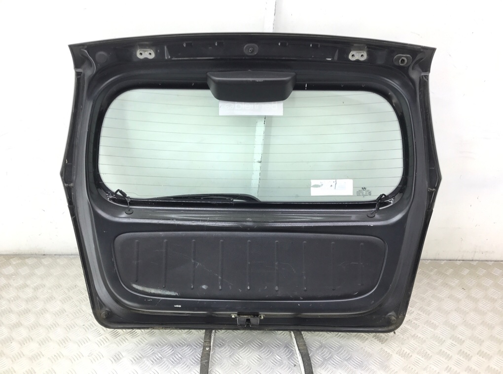 Крышка багажника для Hyundai i10, 2013 г. 1.2 i бензин б/у — фото 3