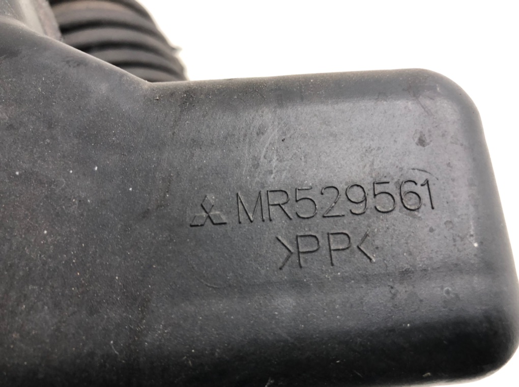 Патрубок воздушного фильтра для Mitsubishi Space Star, 2002 г. 1.6 i бензин б/у — фото 7