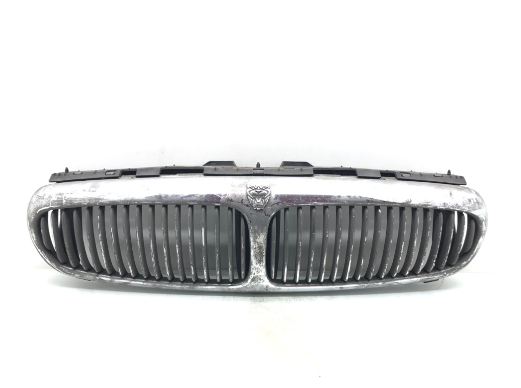 Решетка радиатора для Jaguar X-Type, 2007 г. 2.2 D дизель б/у
