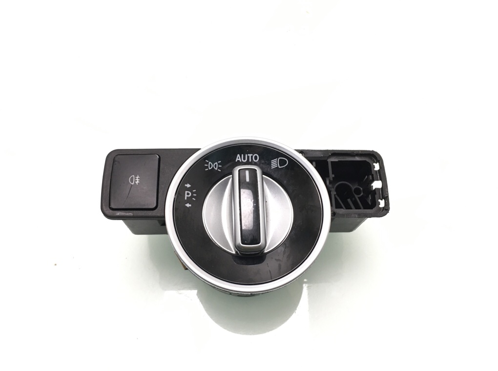 Переключатель света для Mercedes A W176, 2014 г. 2.2 CDi дизель б/у