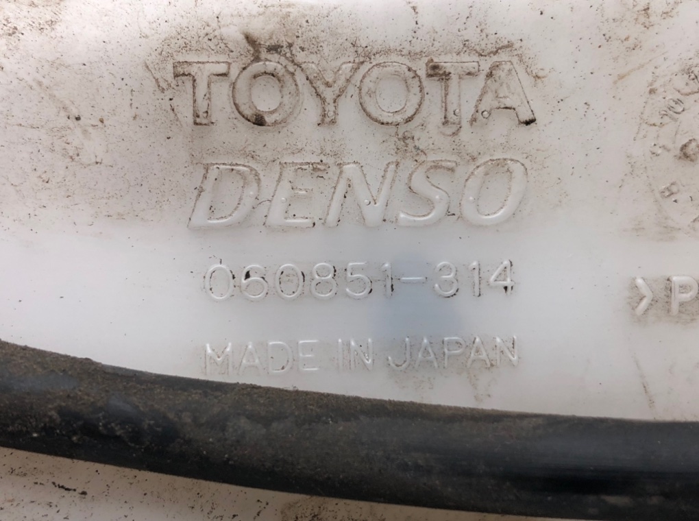Бачок омывателя для Toyota iQ, 2011 г. 1.0 i бензин б/у — фото 6