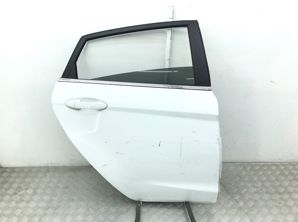 Дверь задняя правая для Ford Fiesta, 2009 г. 1.6 TDCi дизель б/у