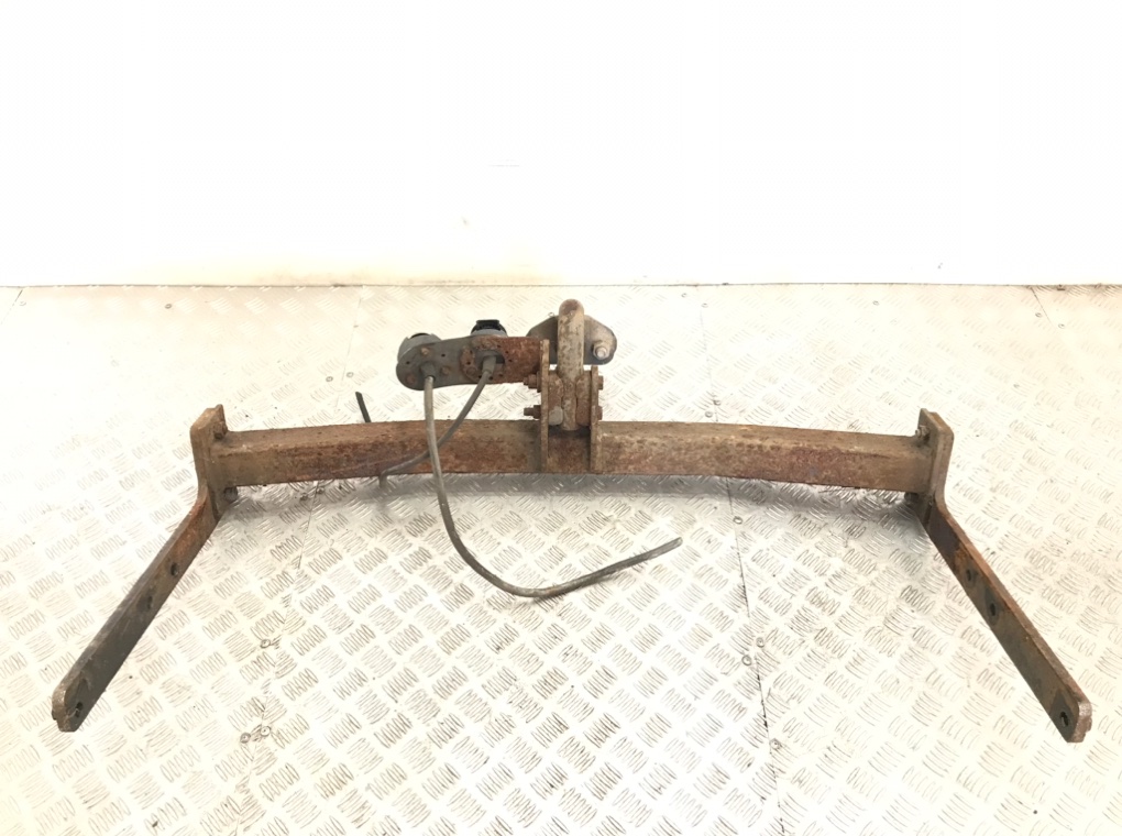 Прицепное устройство (фаркоп) для Peugeot 4007, 2009 г. 2.2 HDi дизель б/у — фото 4