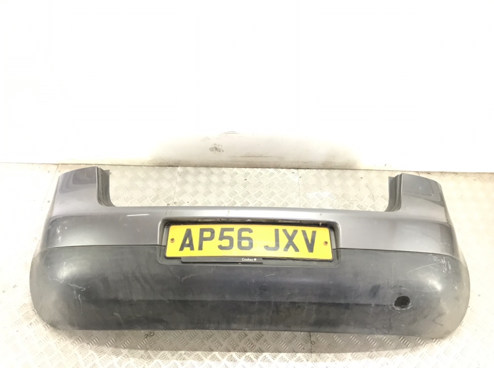 Бампер задний для Volkswagen Golf, 2007 г. 1.9 TDi дизель б/у