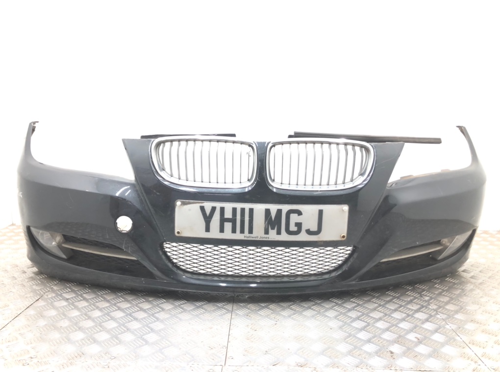 Бампер передний для BMW 3 E90/E91/E92/E93, 2011 г. 2.0 TD дизель б/у