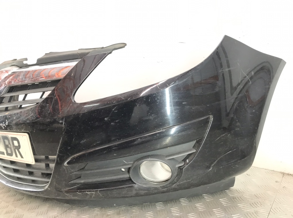 Бампер передний для Opel Corsa, 2010 г. 1.4 i бензин б/у — фото 3