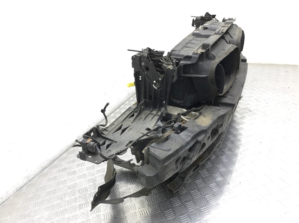 Панель передняя (телевизор) для BMW 5 F10/F11/GT F07, 2011 г. 2.0 TD дизель б/у — фото 3