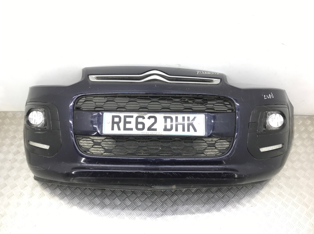 Бампер передний для Citroen C3 Picasso, 2012 г. 1.6 HDi дизель б/у