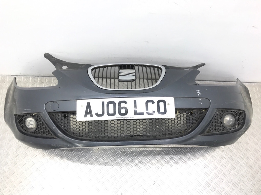 Бампер передний для Seat Leon, 2006 г. 2.0 FSI бензин б/у