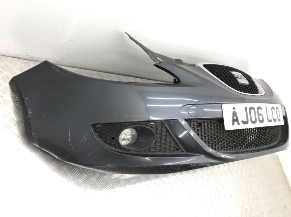 Бампер передний для Seat Leon, 2006 г. 2.0 FSI бензин б/у — фото 3