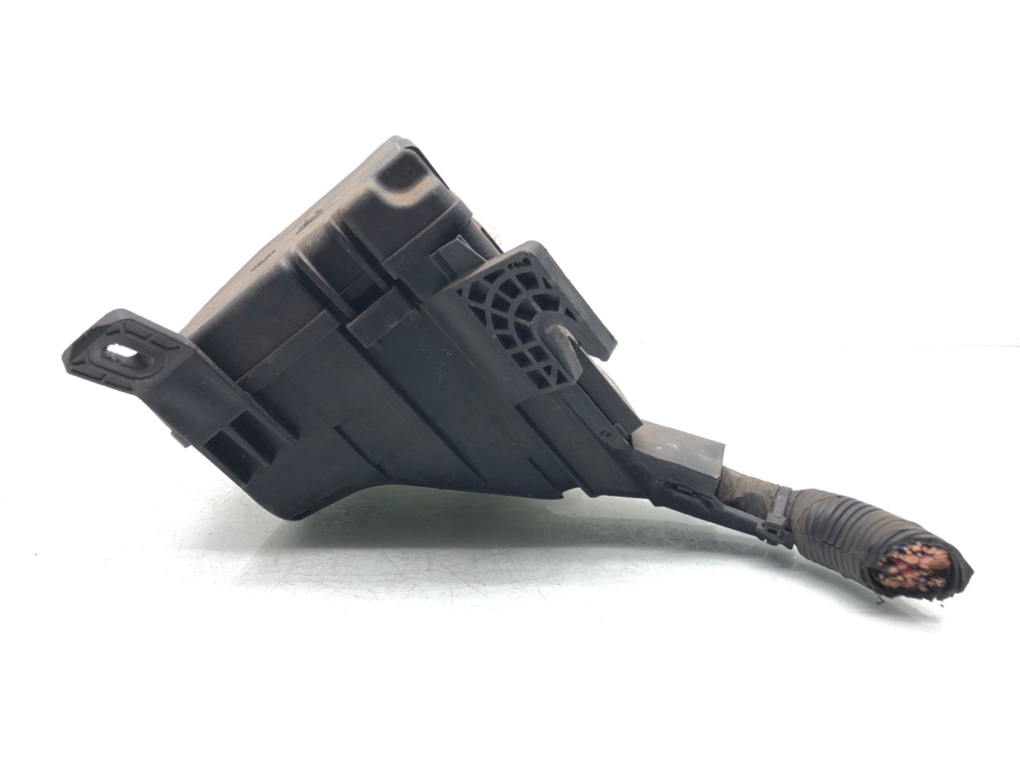 Блок предохранителей для Ford Fiesta, 2011 г. 1.4 i бензин б/у — фото 4