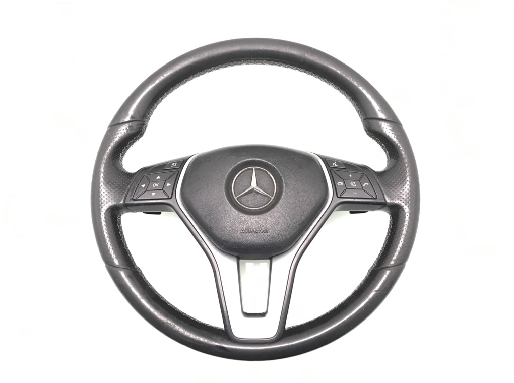 Руль для Mercedes A W176, 2014 г. 2.2 CDi дизель б/у