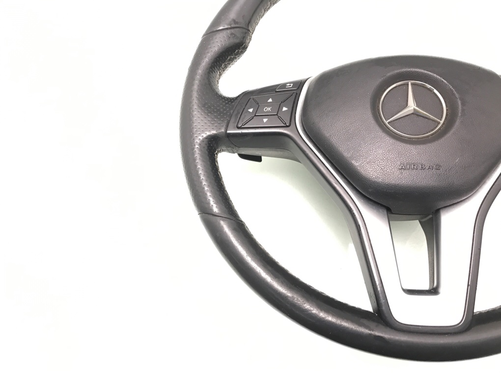 Руль для Mercedes A W176, 2014 г. 2.2 CDi дизель б/у — фото 4