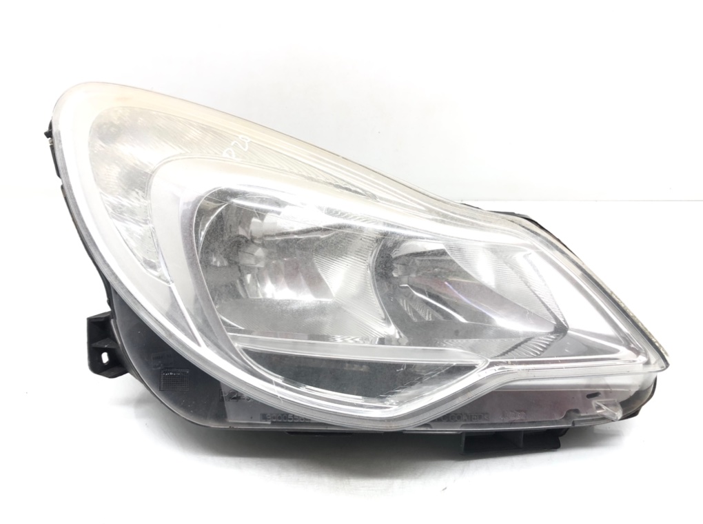 Фара правая для Opel Corsa, 2011 г. 1.2 i бензин б/у