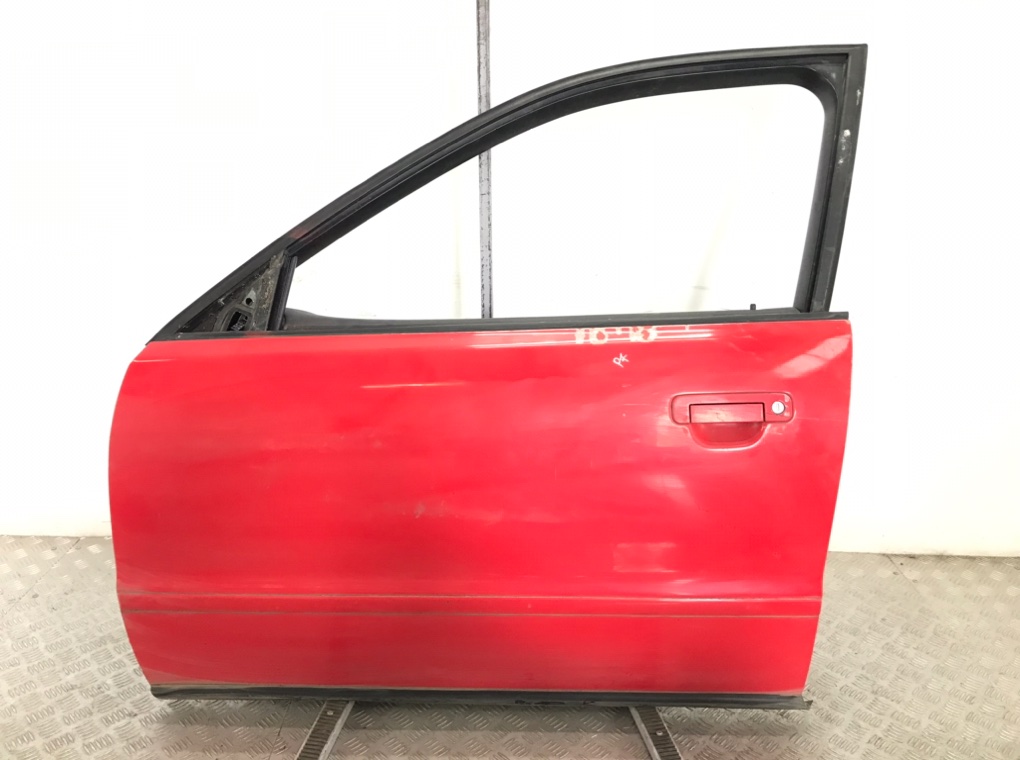 Дверь передняя левая для Audi A4, 1997 г. 1.8 i бензин б/у