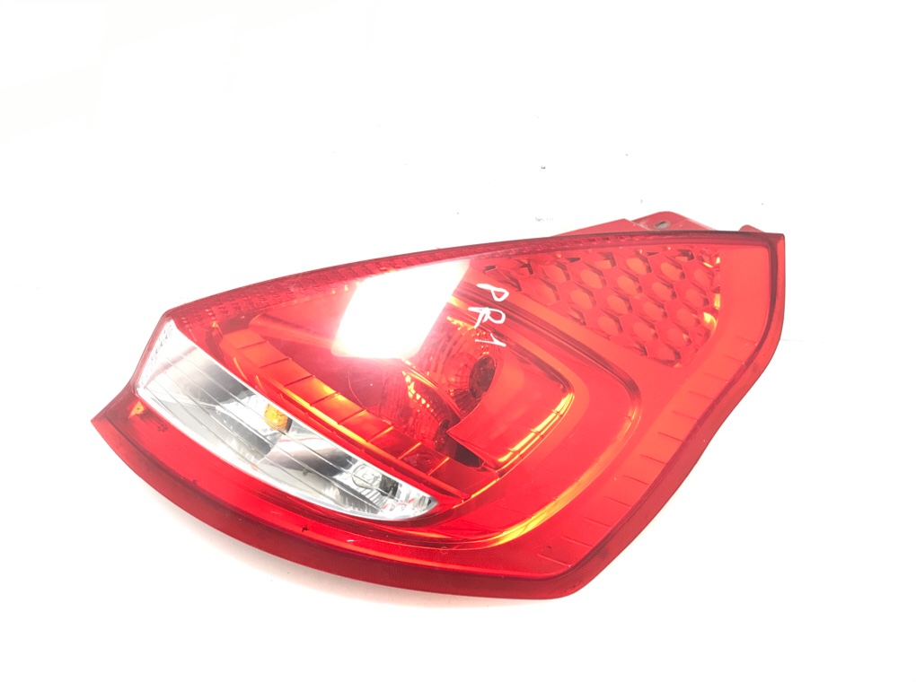 Фонарь задний правый для Ford Fiesta, 2009 г. 1.6 TDCi дизель б/у