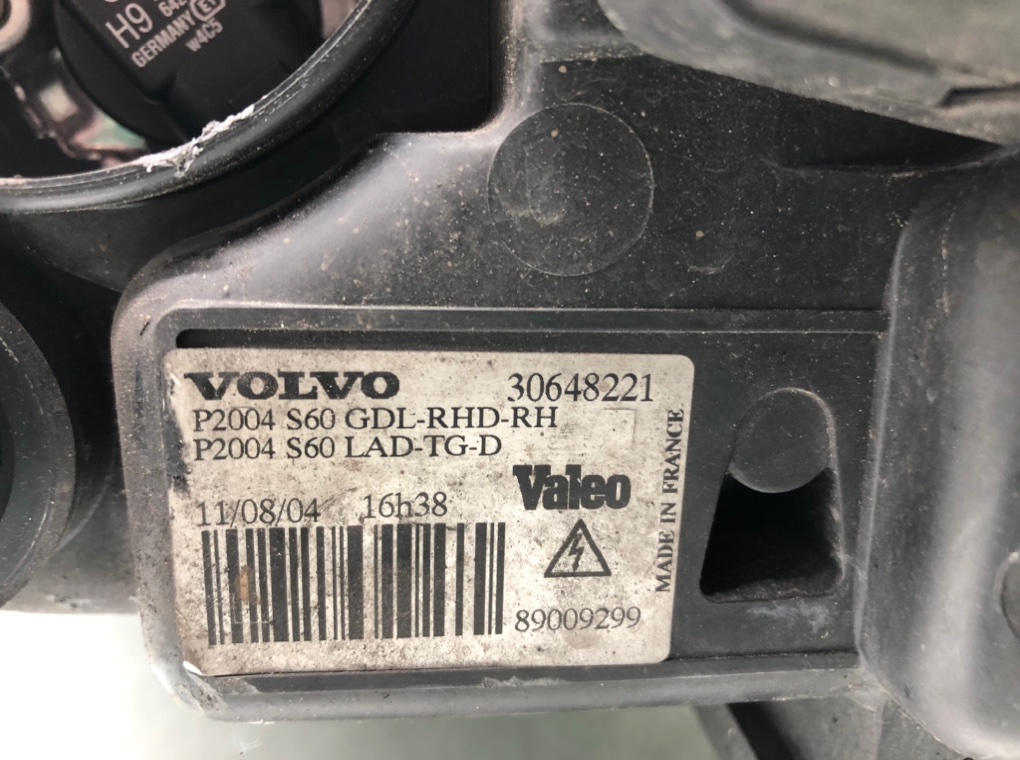 Фара правая для Volvo S60, 2004 г. 2.4 D5 дизель б/у — фото 6