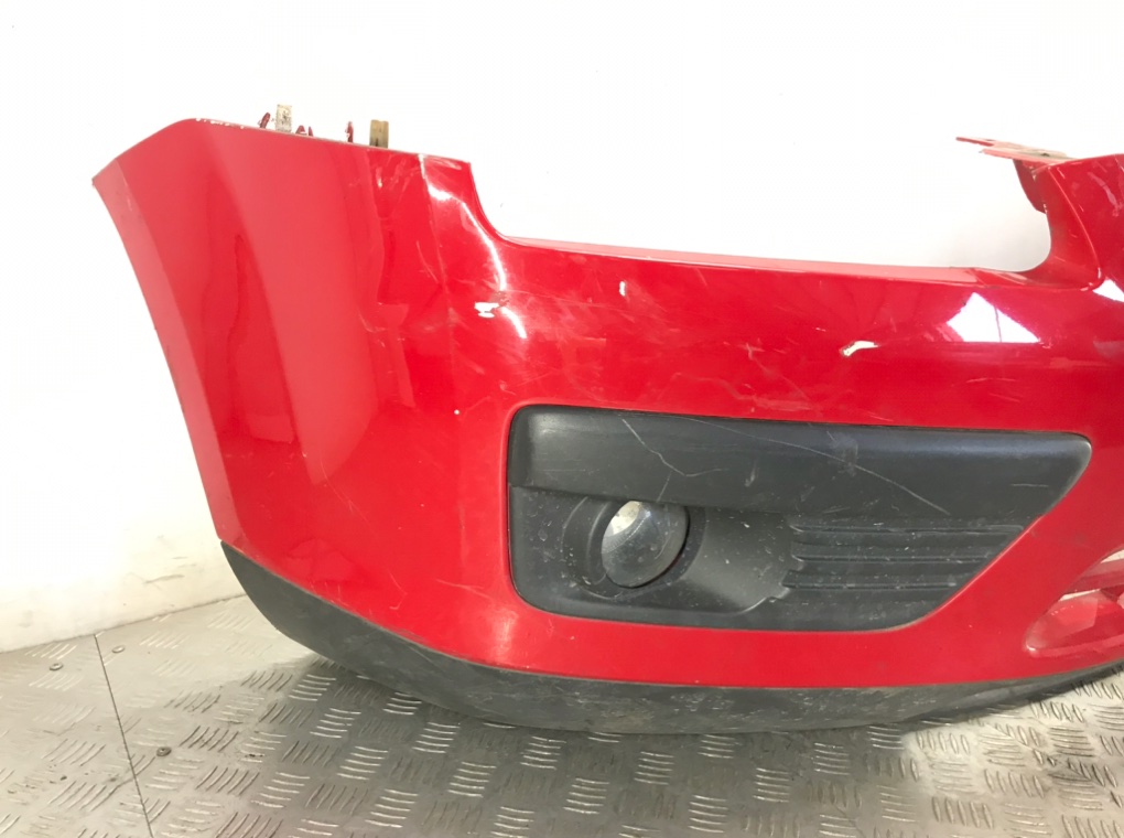 Бампер передний для Ford Focus, 2005 г. 1.6 i бензин б/у — фото 2