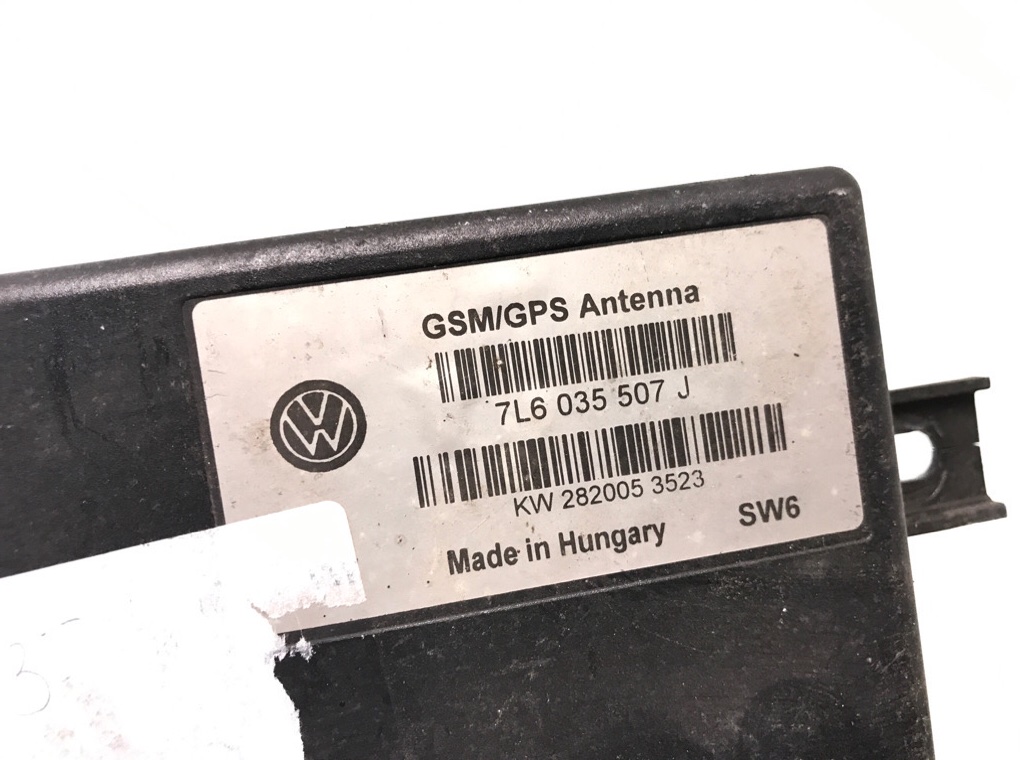 Усилитель антенны для Volkswagen Touareg, 2005 г. 2.5 TDi дизель б/у — фото 5
