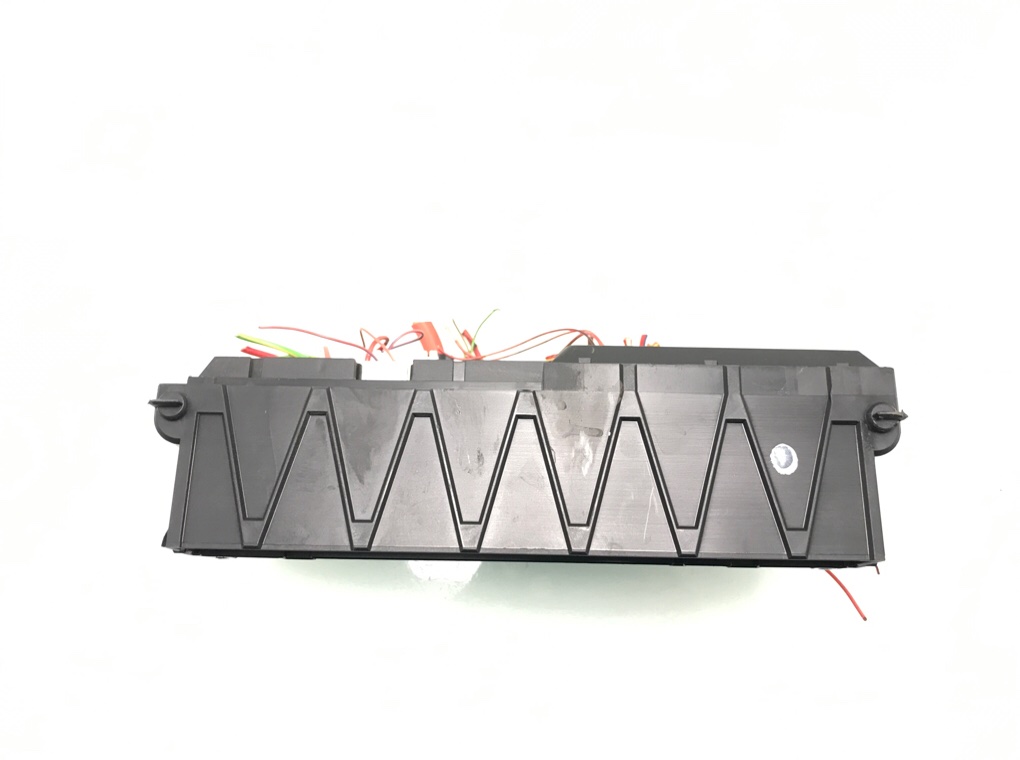 Блок предохранителей для BMW 5 F10/F11/GT F07, 2011 г. 2.0 TD дизель б/у — фото 3