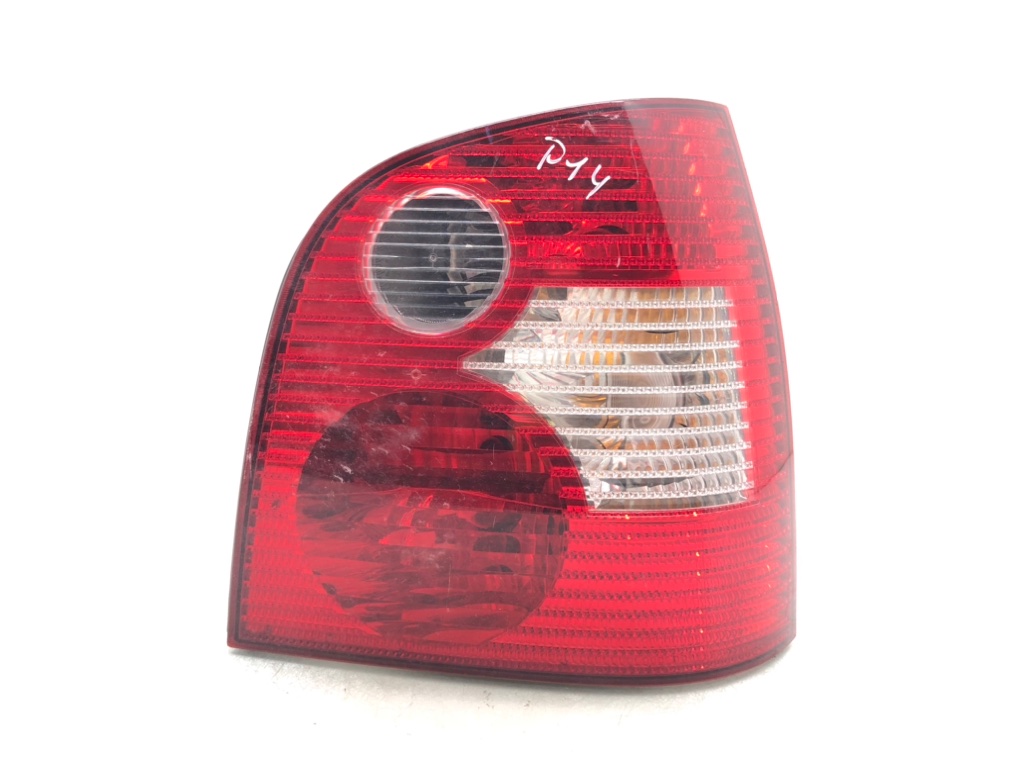 Фонарь задний правый для Volkswagen Polo, 2002 г. 1.2 i бензин б/у