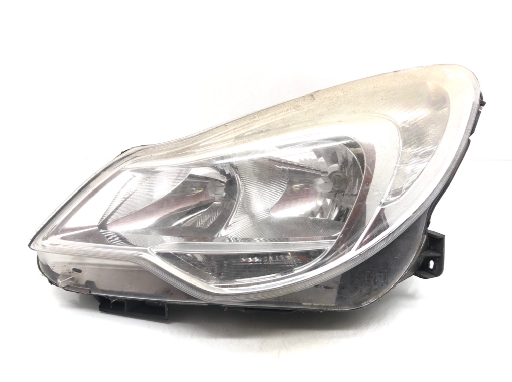 Фара левая для Opel Corsa, 2011 г. 1.2 i бензин б/у