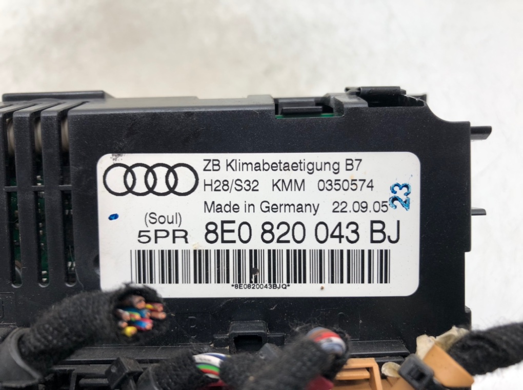 Блок управления печки/климат-контроля для Audi A4, 2005 г. 2.0 TDi дизель б/у — фото 5