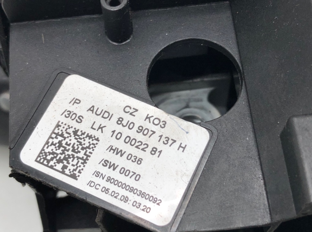 Переключатель подрулевой (стрекоза) для Audi A3, 2009 г. 1.9 TDi дизель б/у — фото 9