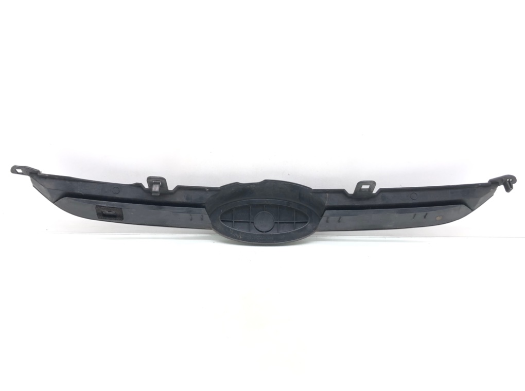 Решетка радиатора для Ford Fiesta, 2009 г. 1.4 TDCi дизель б/у — фото 4