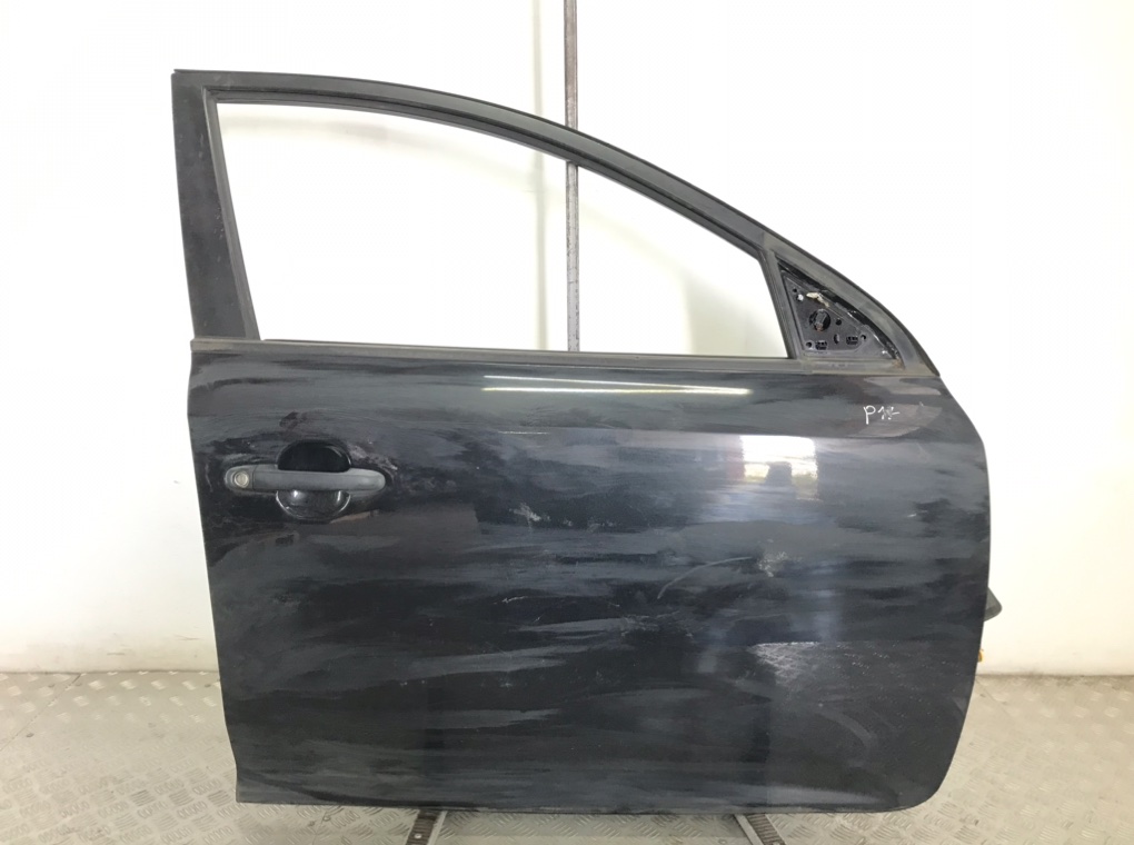 Дверь передняя правая для Kia Ceed, 2009 г. 1.6 CRDi дизель б/у